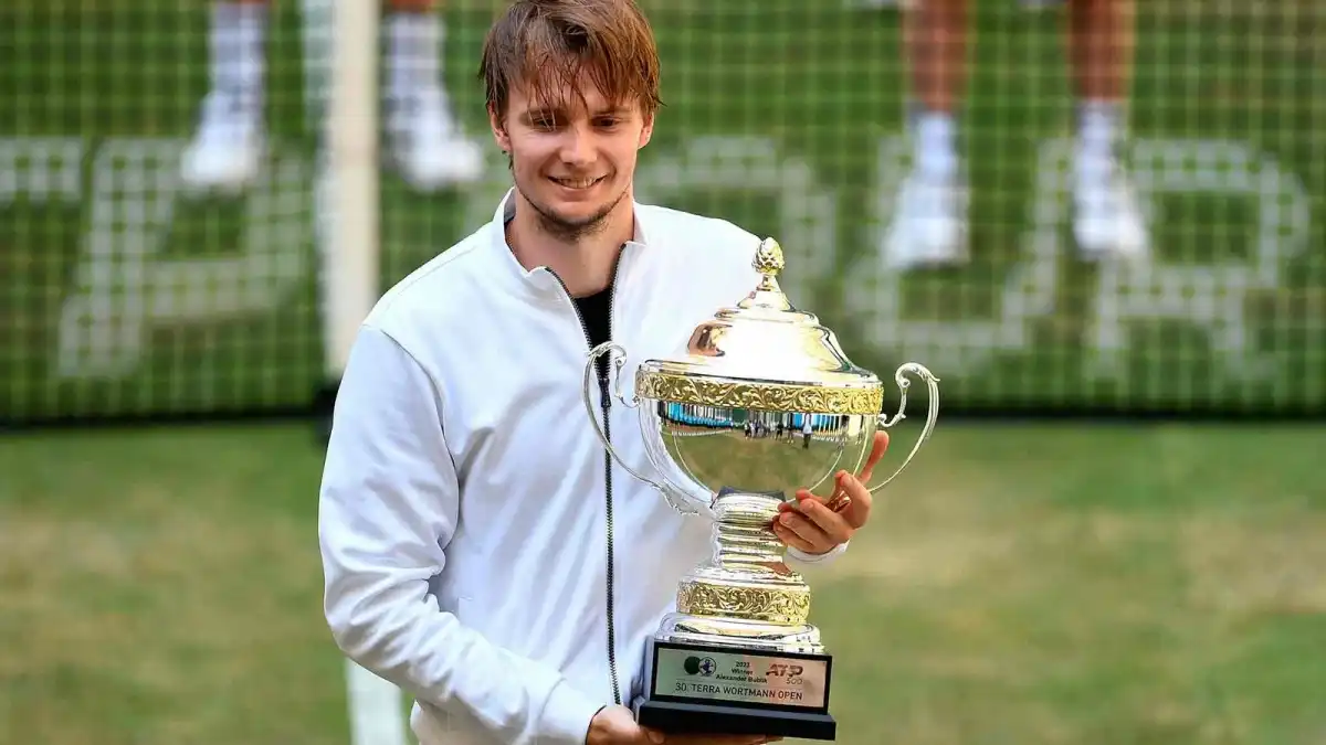 Александр Бублик стал двукратным чемпионом турнира ATP 500 в Галле