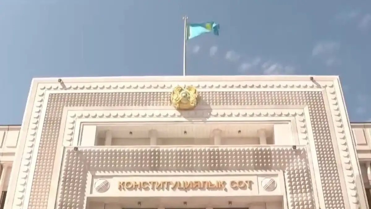 Исполнение должностных обязанностей исключено из признаков ОПГ