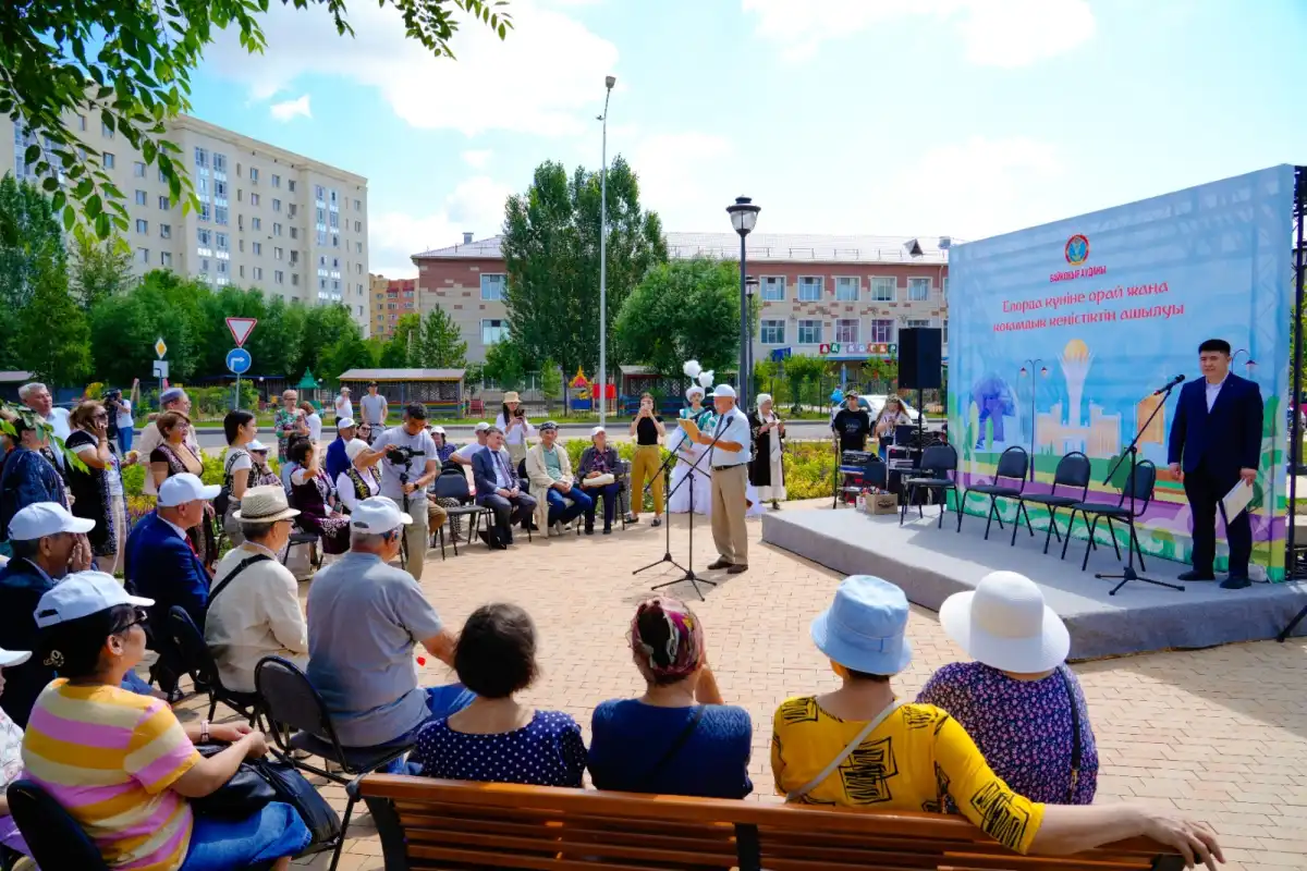 В столице открыли новый сквер ко Дню города