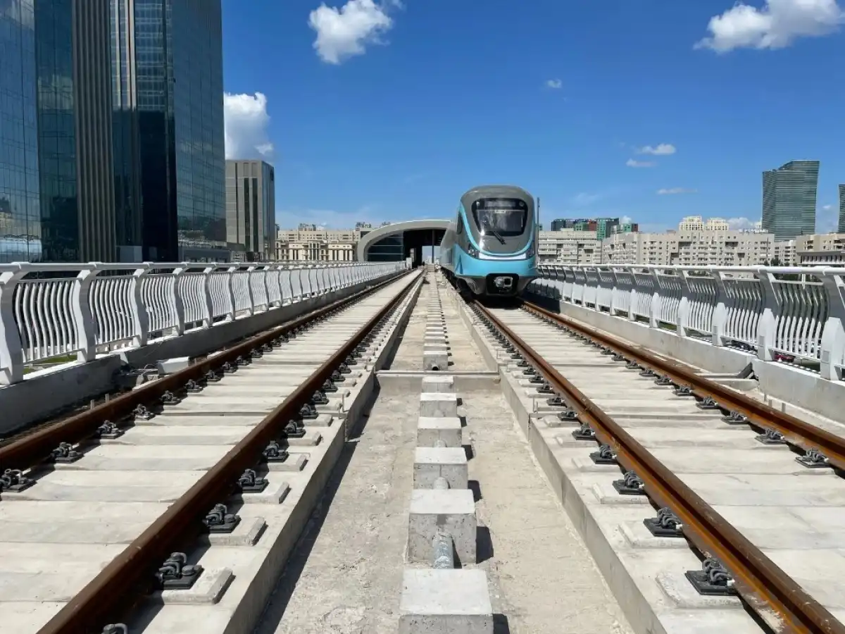 Строительство LRT в Астане: проложено 80% рельсового пути