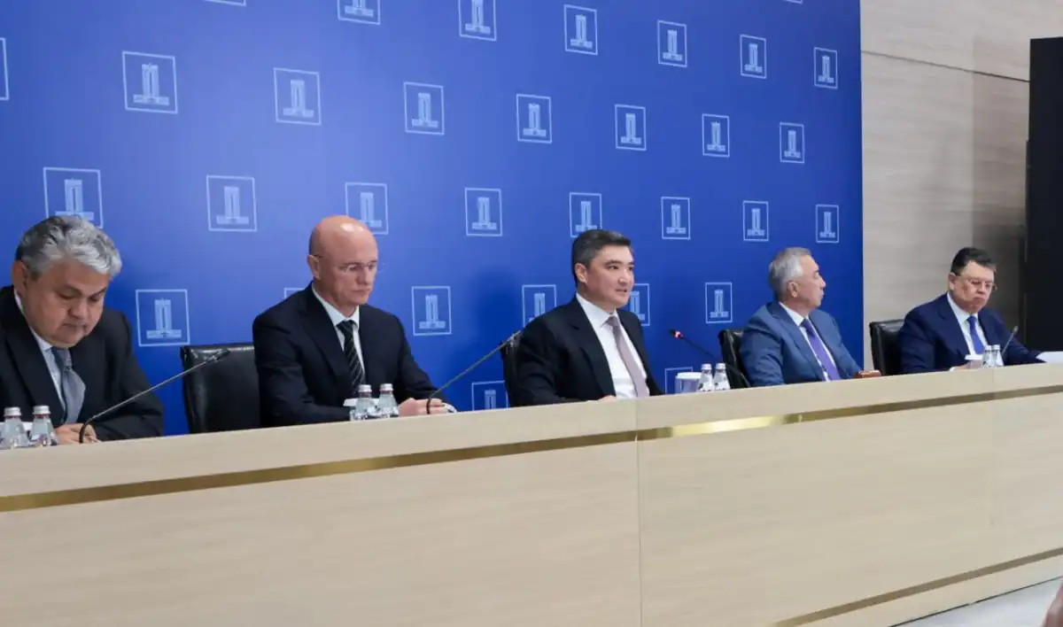 «Бизнес должен платить справедливые налоги» – Бектенов высказался о крупных стройкомпаниях