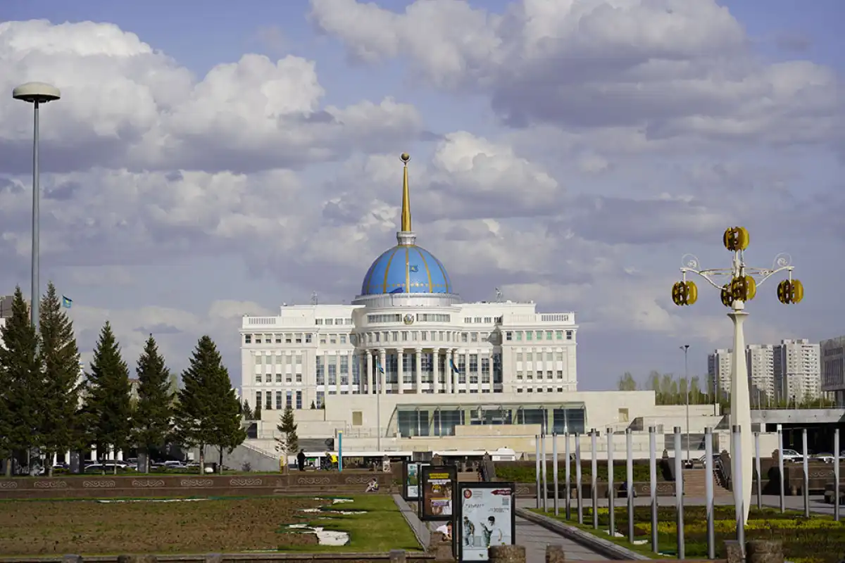 Токаев выразил соболезнования пострадавшим от тайфуна во Вьетнаме