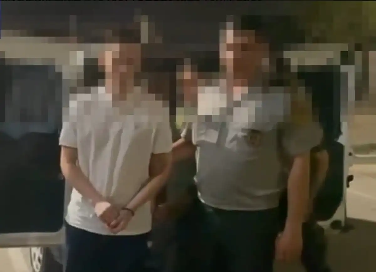 Экстрадированного казахстанца подозревают в преступлениях на пожизненный срок – ВИДЕО