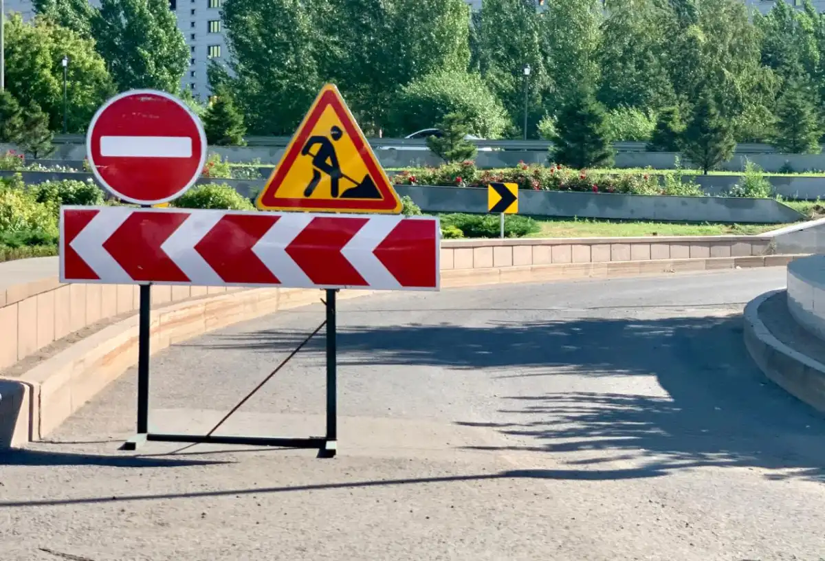Движение на участке проспекта Улы Дала временно ограничат в Астане
