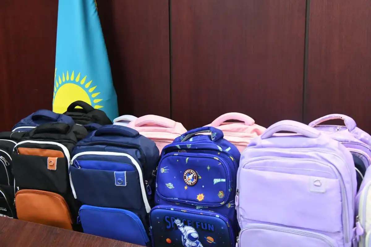 «Дорога в школу»: свыше 8500 детей обеспечат школьными принадлежностями в Астане