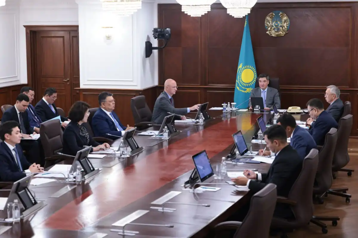 Кто из казахстанцев будет получать продовольственные ваучеры
