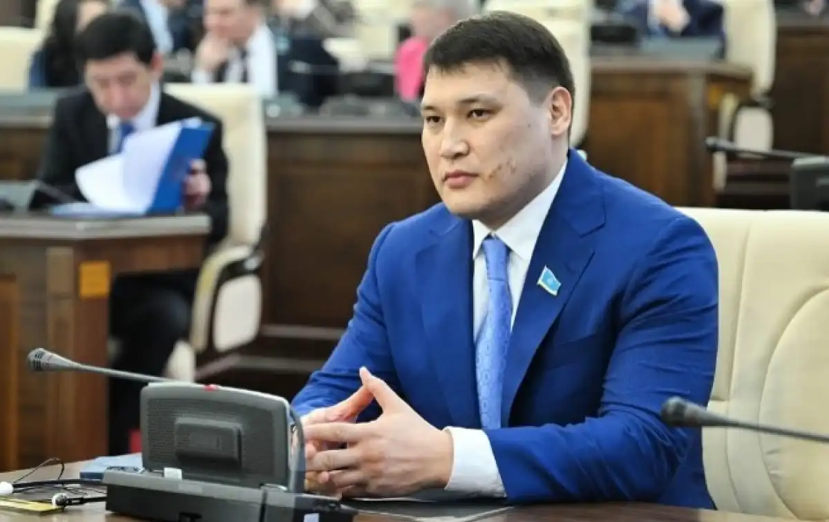 «Мне угрожали информационным взрывом и самоподжогом» — Руслан Берденов о шантаже