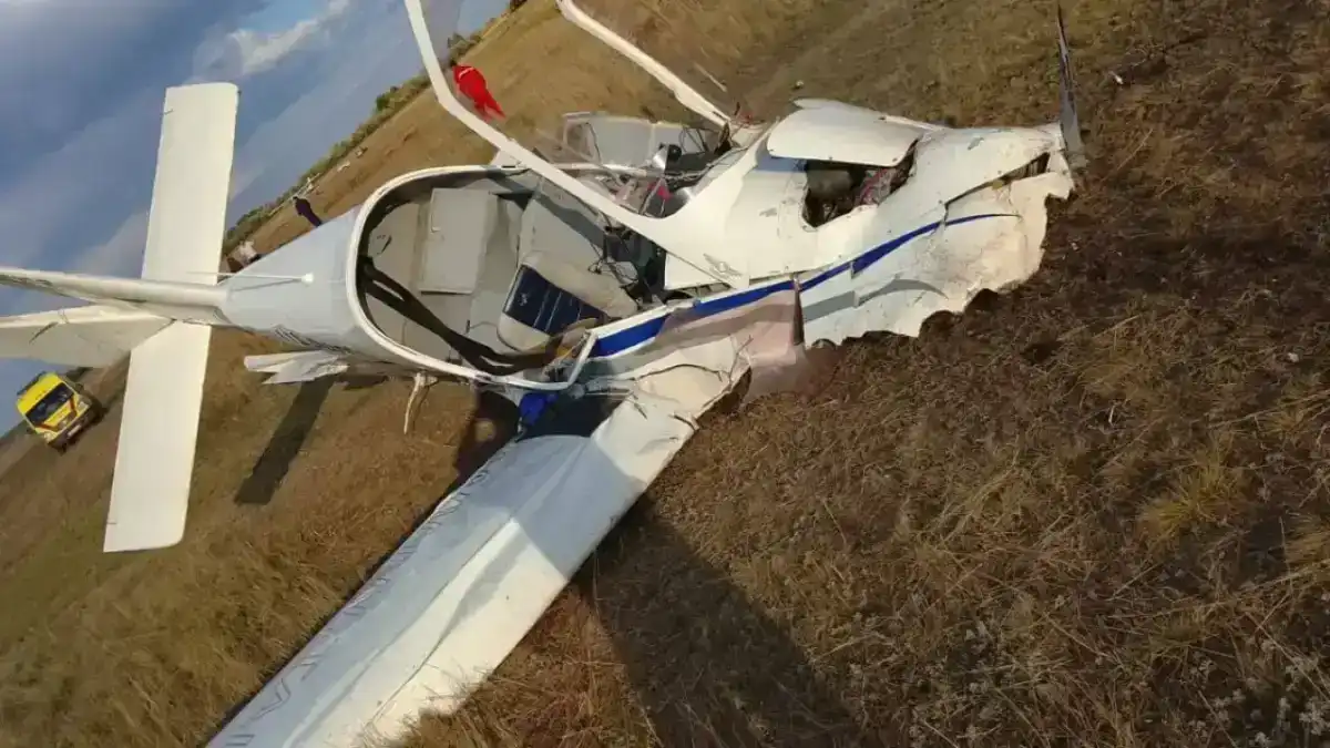 В сети появилось видео крушения частного самолета под Астаной