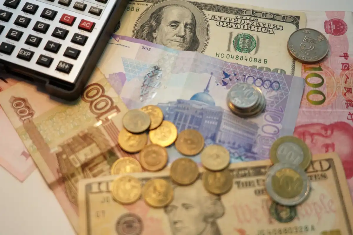 Курс валют в обменниках Астаны на 31 августа