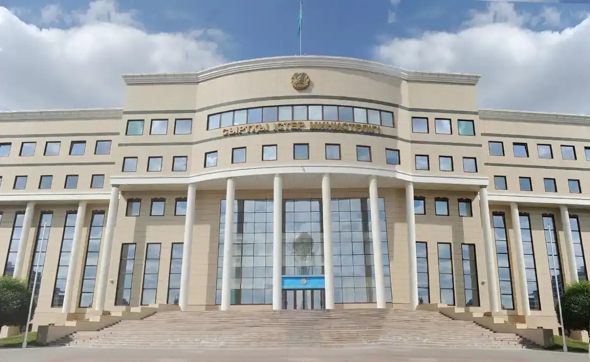 Что известно о казахстанцах в Катаре и Израиле после авиаудара