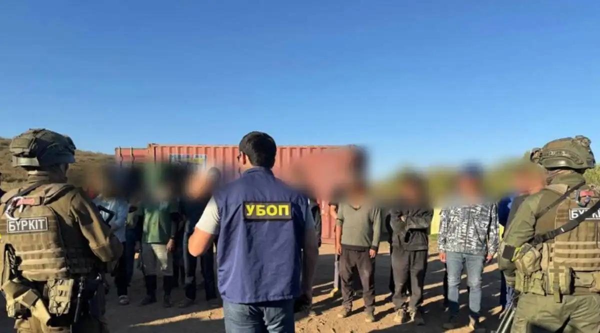 19 иностранцев подозревают в незаконной добыче драгоценных металлов в ВКО