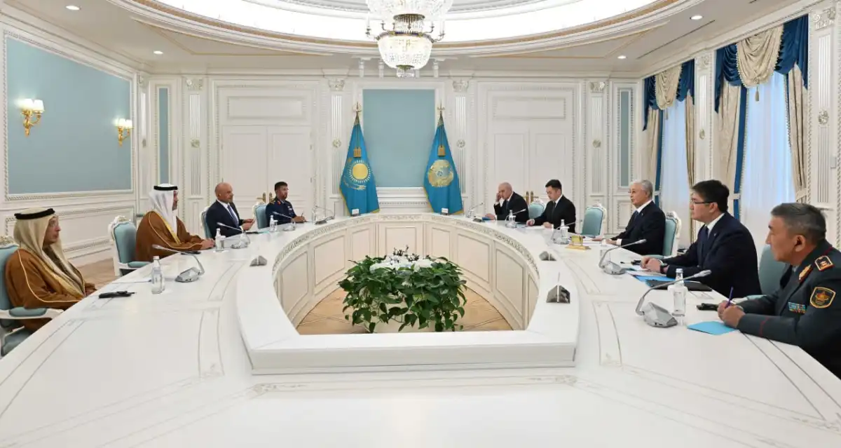 Токаев принял государственного министра по делам обороны ОАЭ