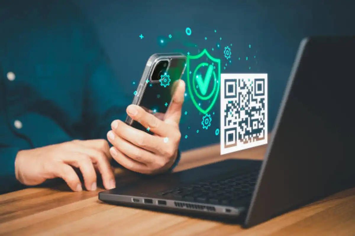 Единый QR для трех банков заработал в Казахстане