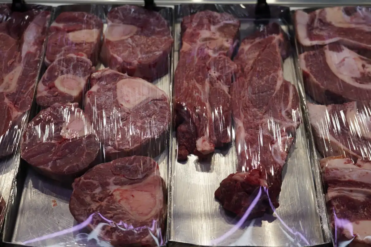 Сколько мяса едят казахстанцы и как изменились цены
