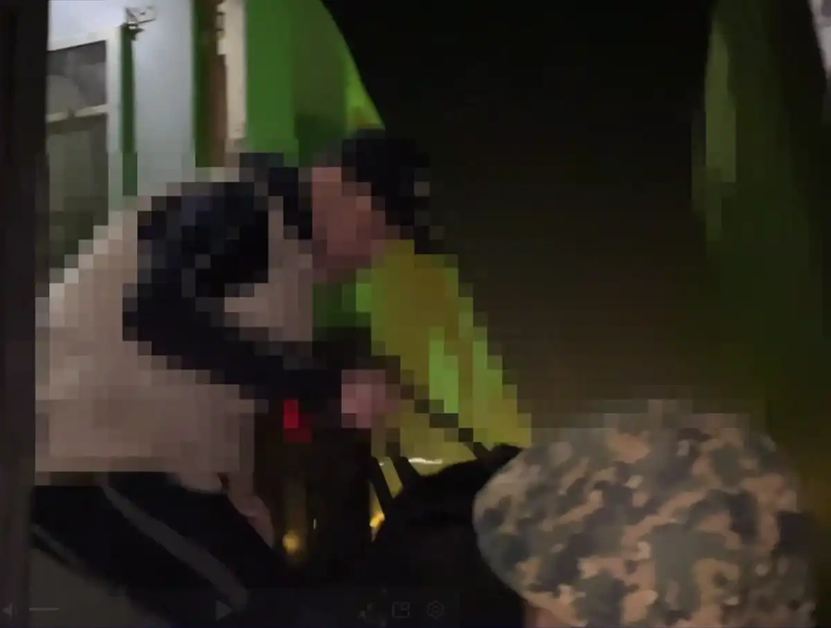 Экс-работнику «Правительства для граждан» вменяют незаконную регистрацию грузовиков с ущербом в 3,7 млрд тенге