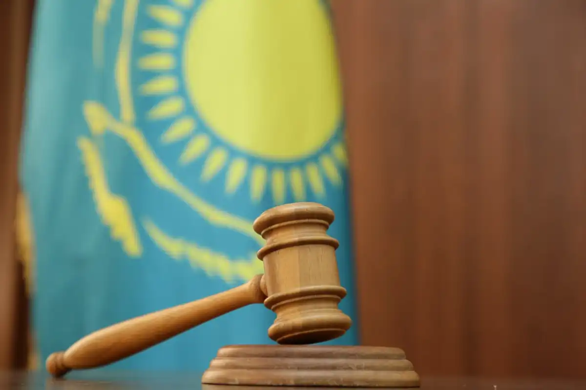 В Казахстане осудили очередного обидчика врачей
