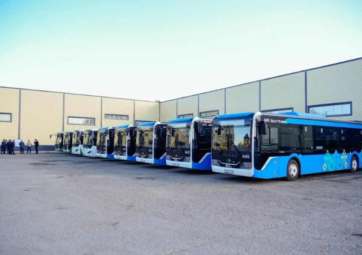 13 новых автобусных маршрутов планируют запустить в 2026 году в Астане
