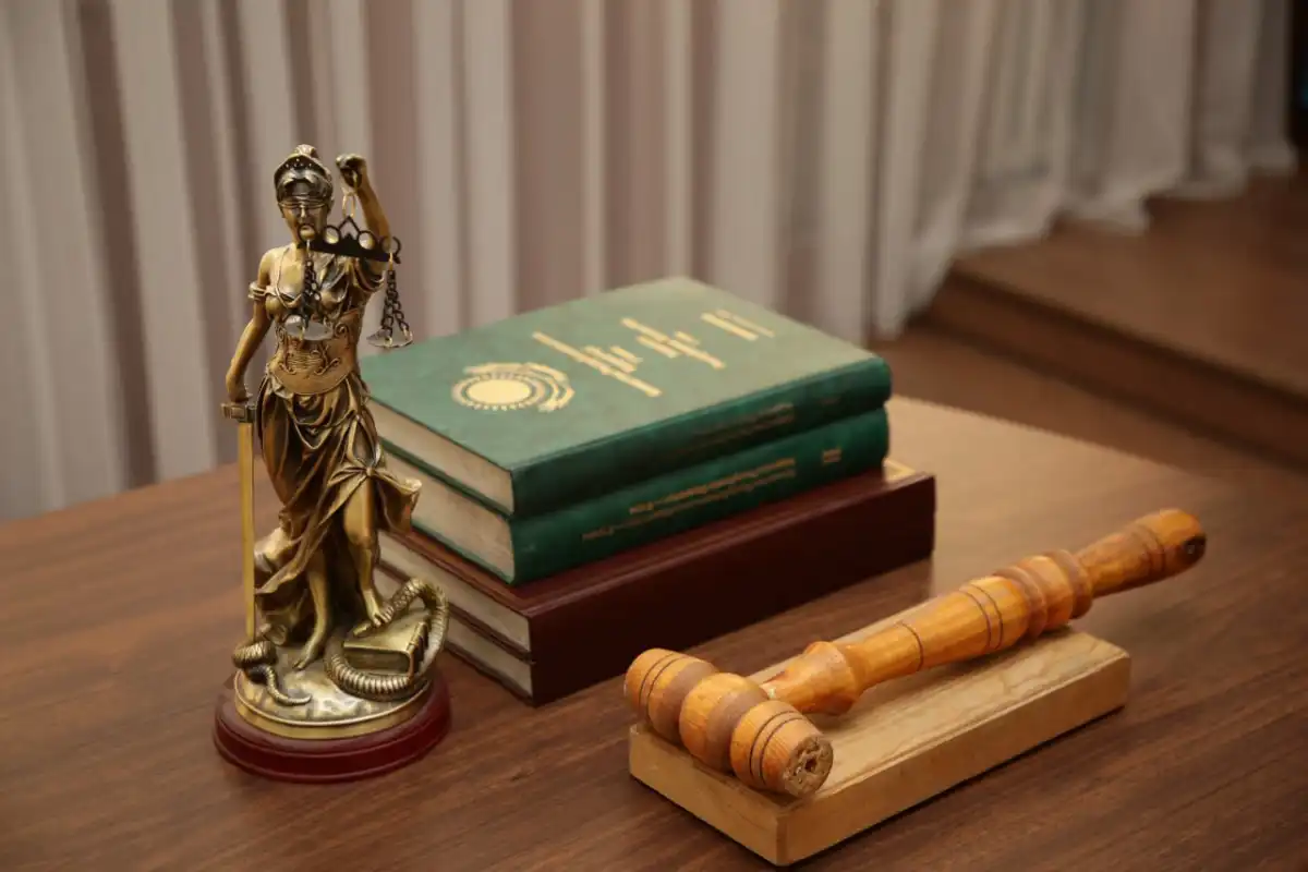 63-летнюю акмолинку осудили к 1 году заключения за убийство мужа