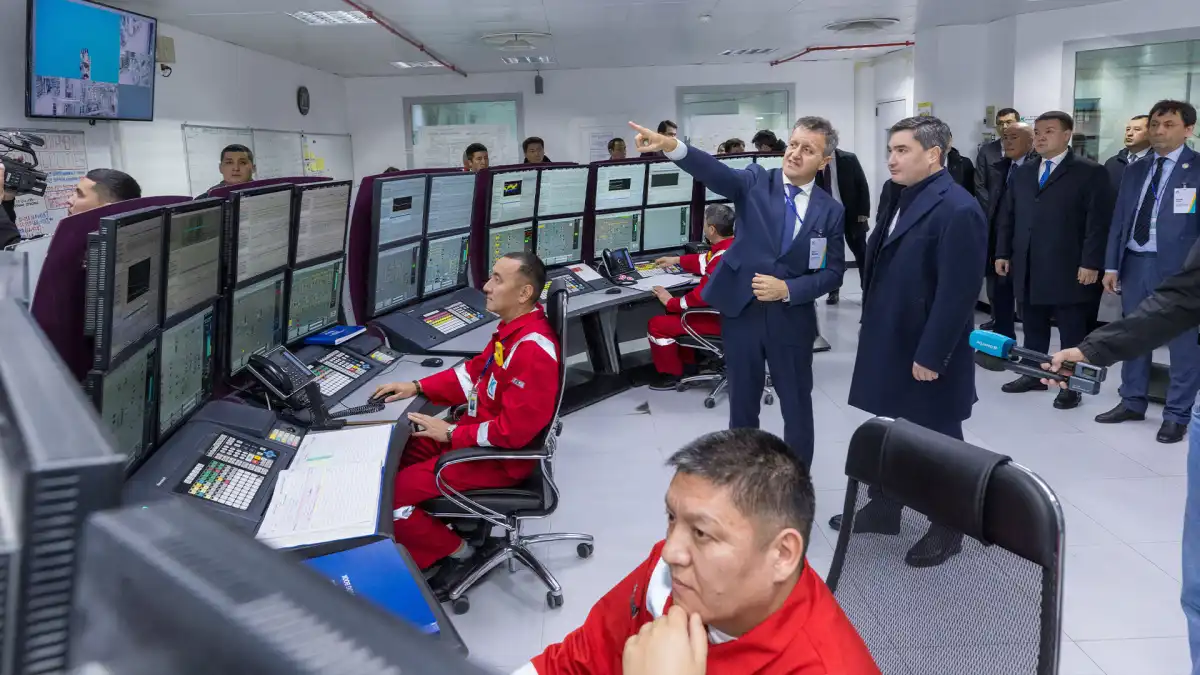 Олжас Бектенов ознакомился с реализацией проектов в нефтегазовой отрасли ЗКО