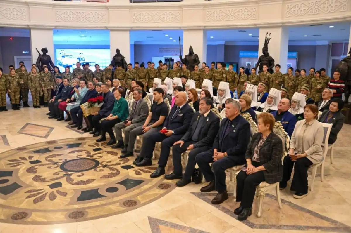 В Астане почтили память казахстанских солдат, павших в годы войны