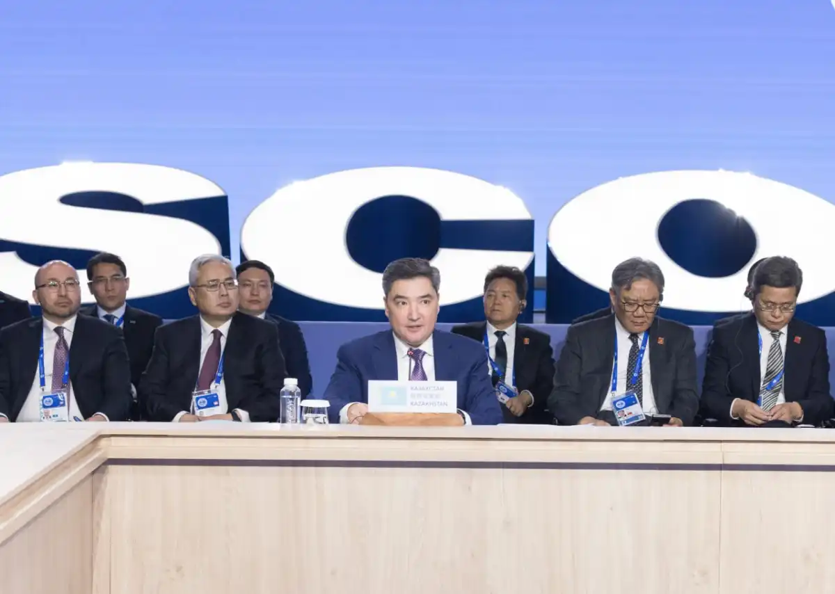 Олжас Бектенов принял участие в заседании Совета глав Правительств стран ШОС в Москве