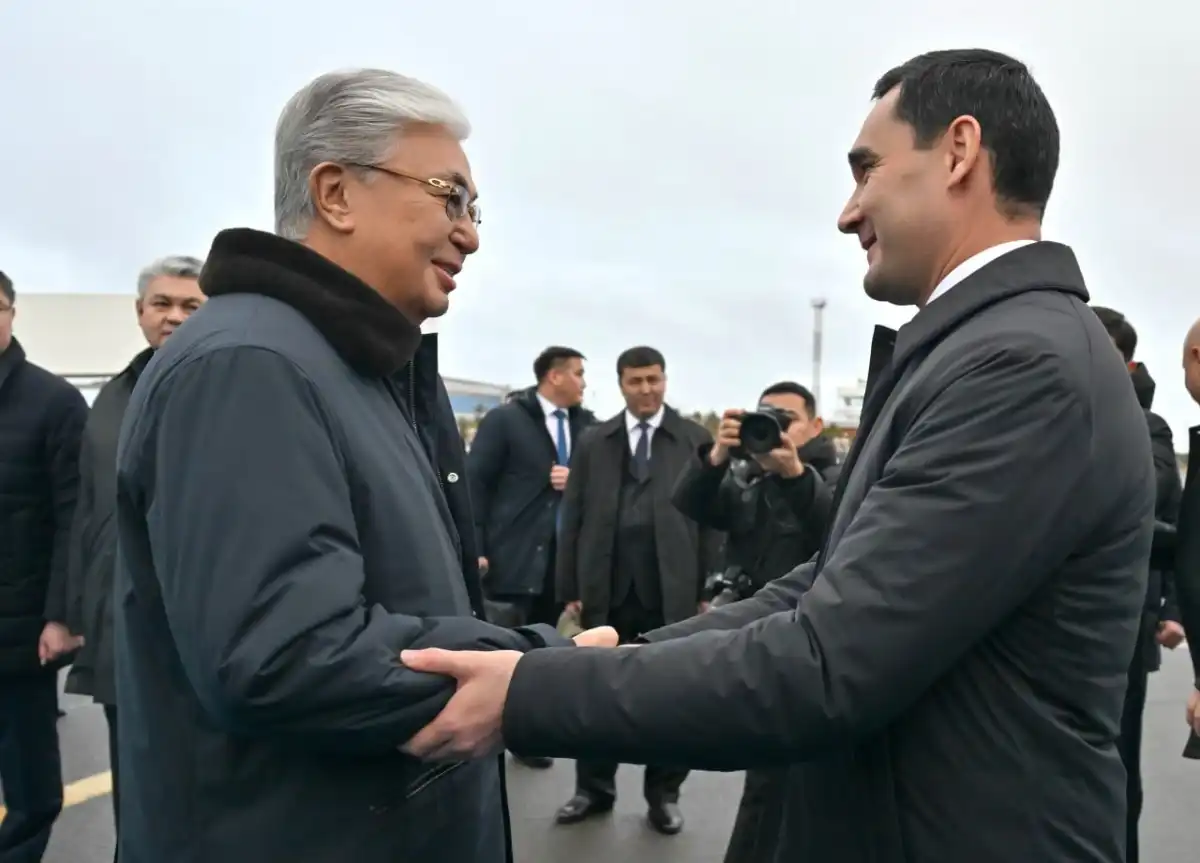 Токаев встретил Президента Туркменистана