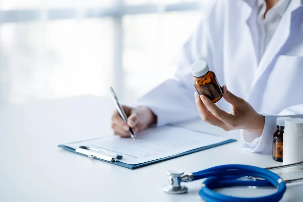 Врача подозревают в продаже рецептов на аптечные наркотики в Кокшетау