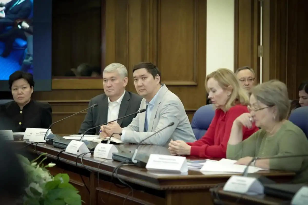 Создана рабочая группа по внедрению ИИ в систему образования