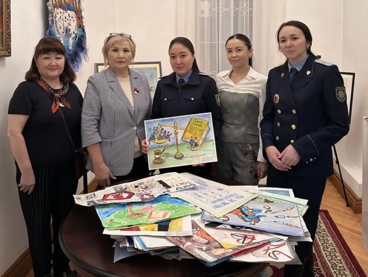 Дети о законе: лучшие рисунки конкурса выбрали в Астане