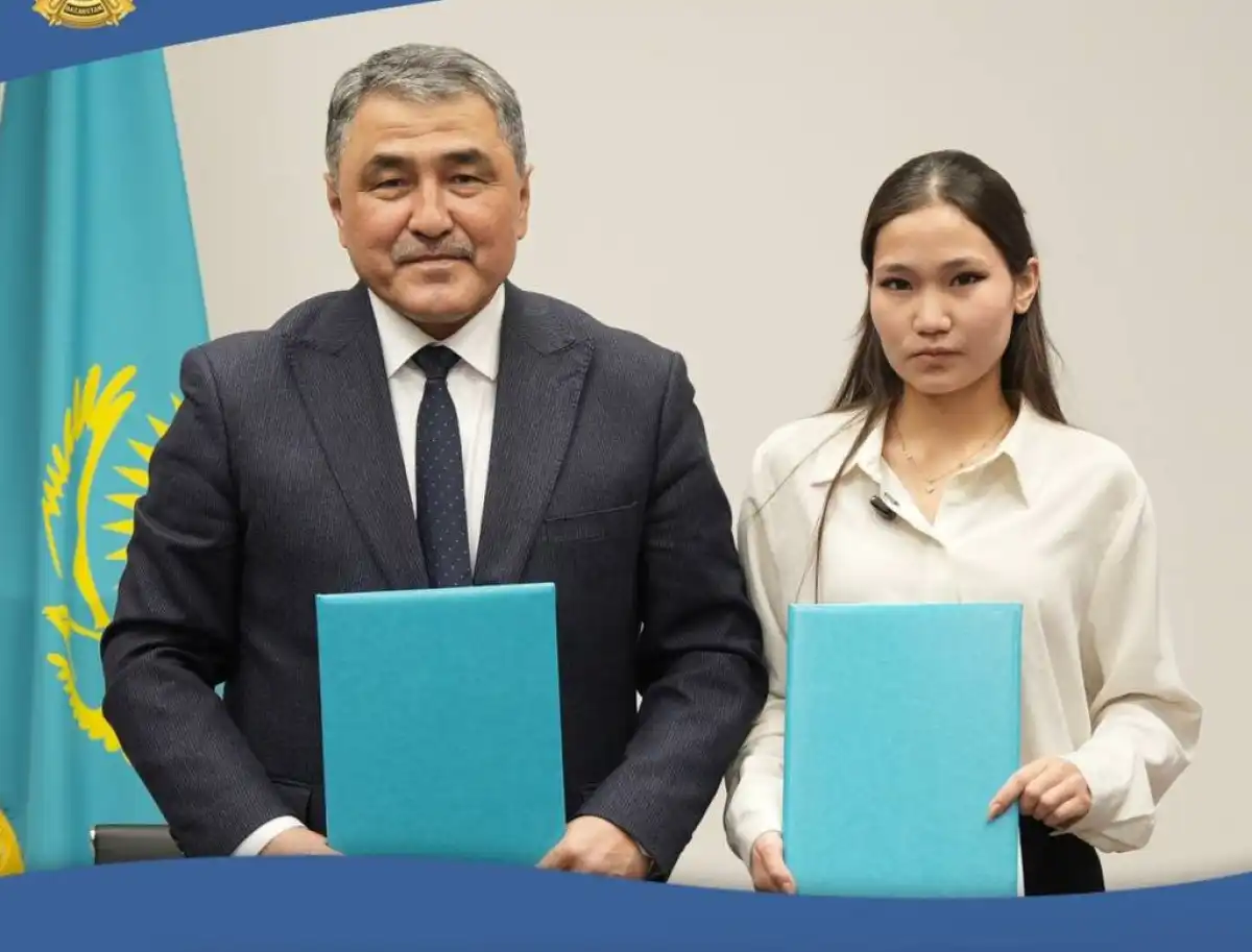 Казахстанская школьница разработала устройство для сбора воды из атмосферы