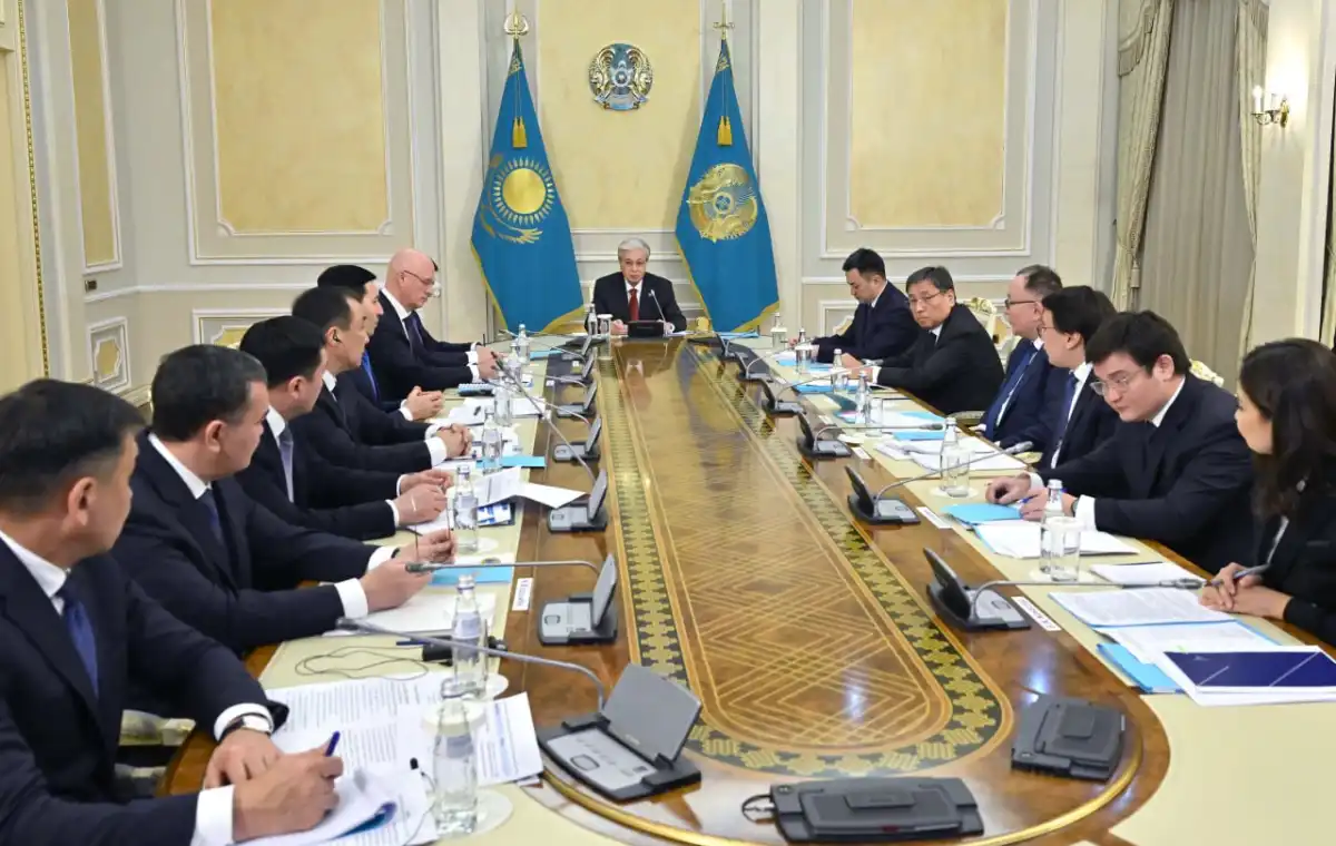 Глава государства указал на необходимость отменить лимит эксплуатации авиатранспорта