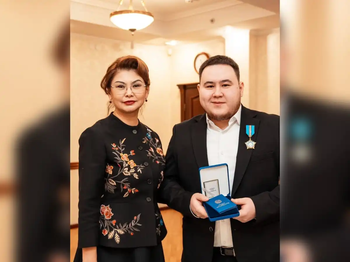 Обладателя «Грэмми» Иманбека Зейкенова наградили орденом «Құрмет»