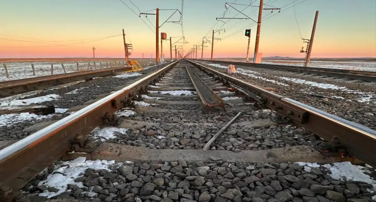 На месте гибели путейцев в Карагандинской области работает спецкомиссия