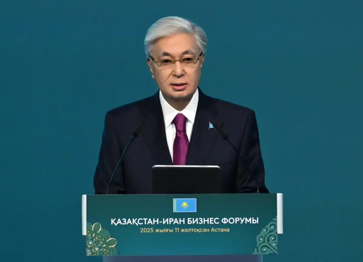 Объем грузоперевозок по маршруту Казахстан-Туркменистан-Иран может увеличиться вдвое к 2030 году — Токаев