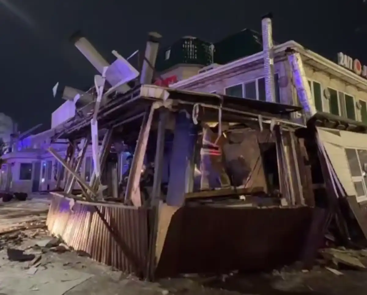 4 человека пострадали при взрыве газа в тандырной в Астане