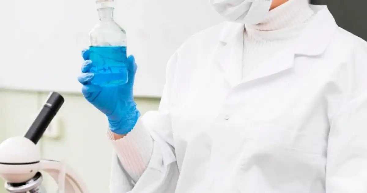 Хлопок на уроке: учитель химии получил термический ожог