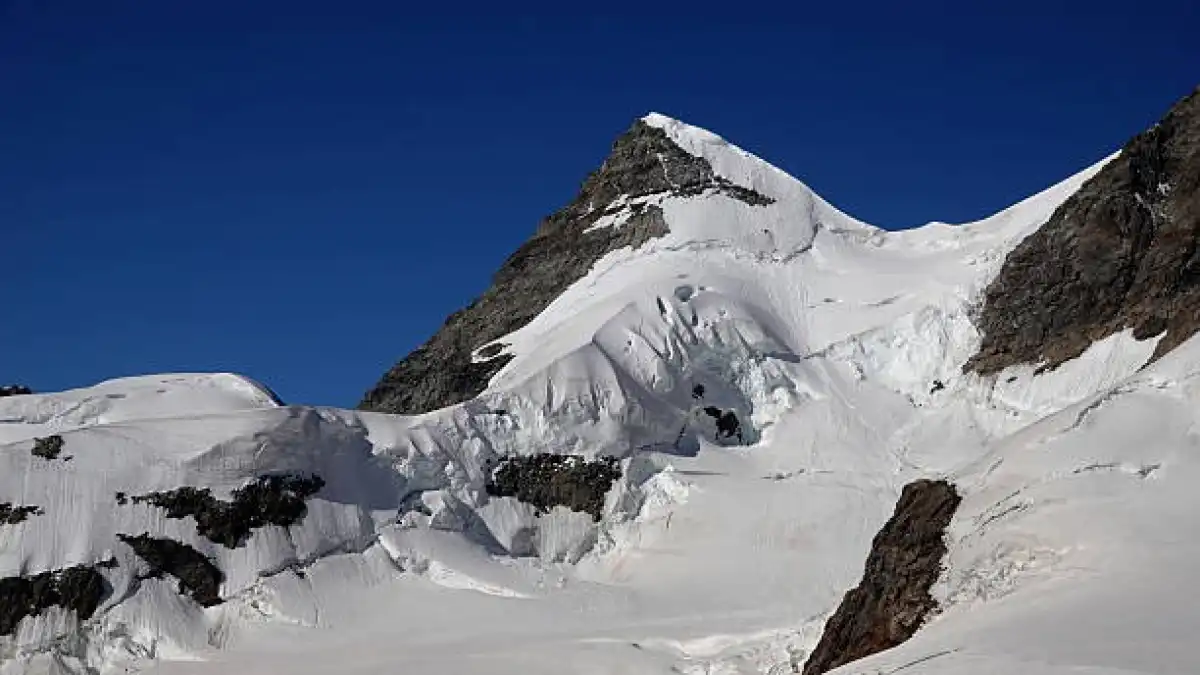 Центр ЮНЕСКО по изучению ледников продолжит работать в Казахстане