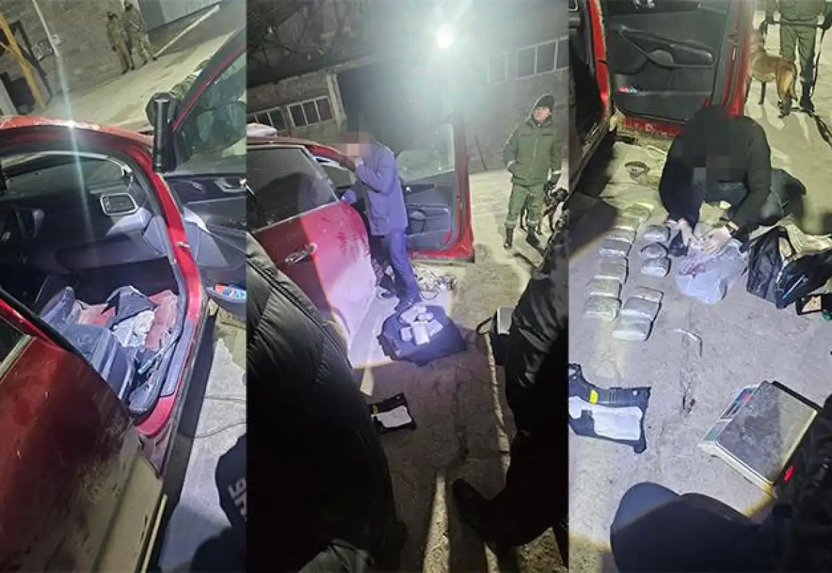 Иностранец пытался провезти три вида наркотиков через границу