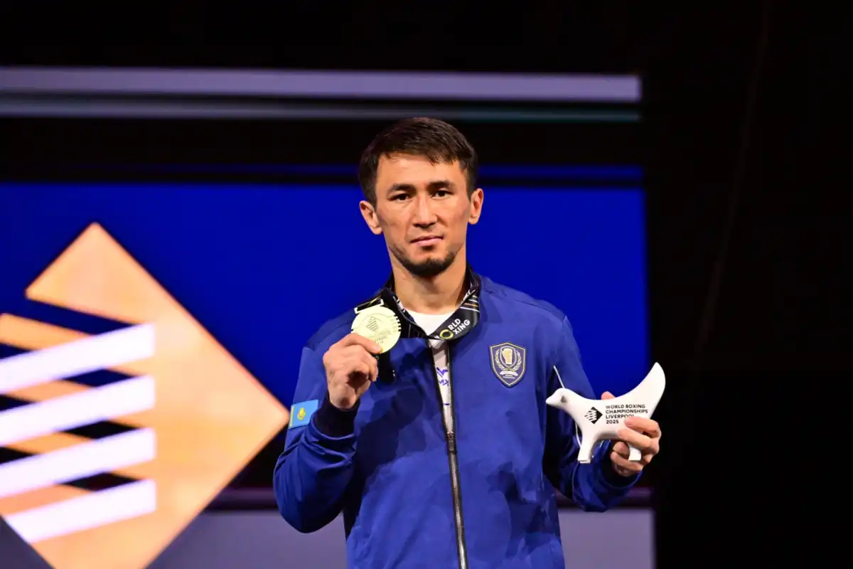 Два казахстанца номинированы на звание «Лучший боксер года»