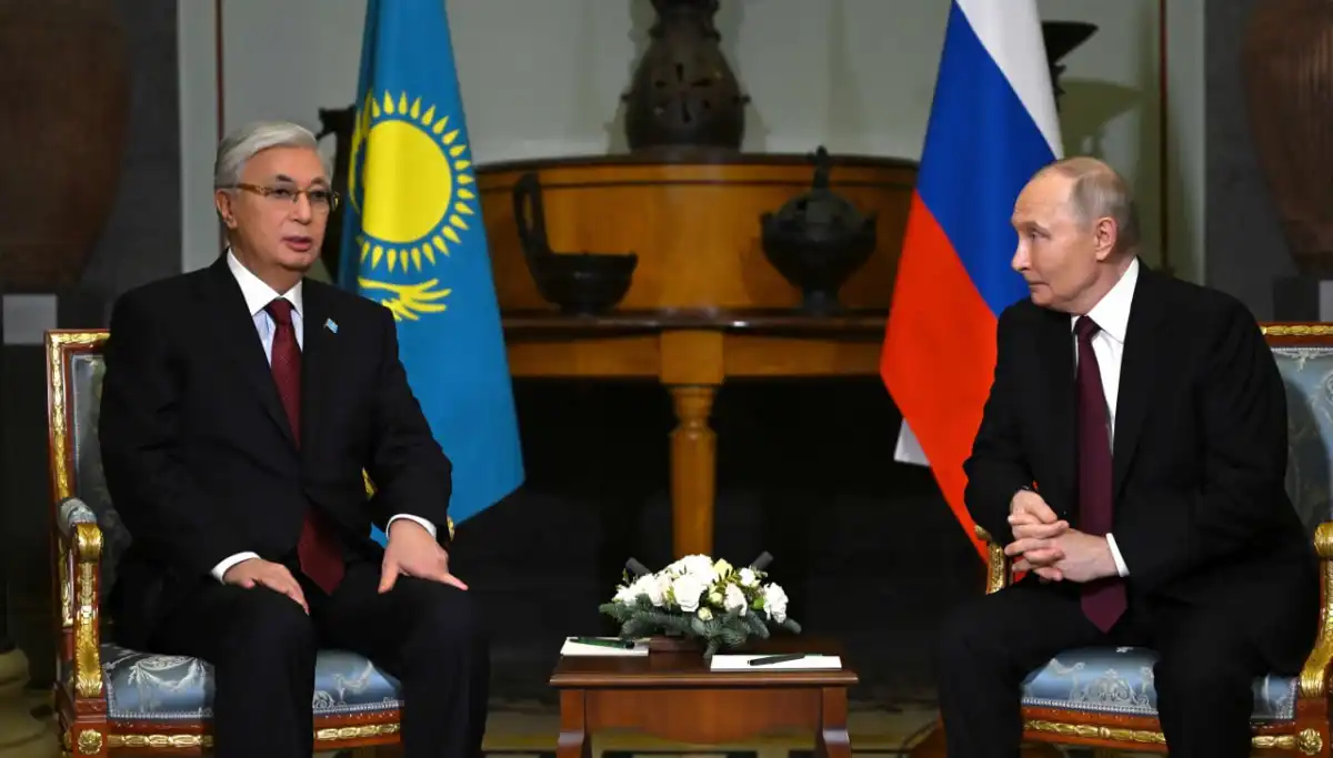 Глава государства провел встречу с Президентом России