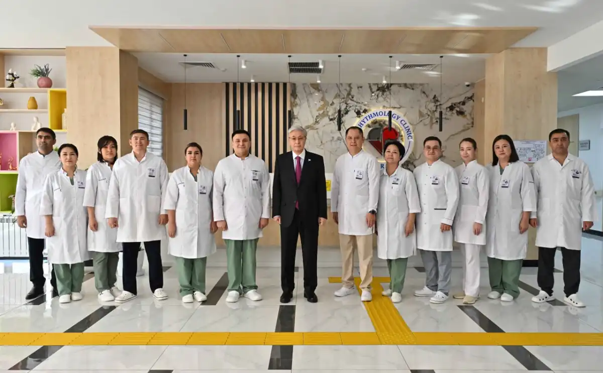 Президент ознакомился с работой аритмологической клиники в Таразе