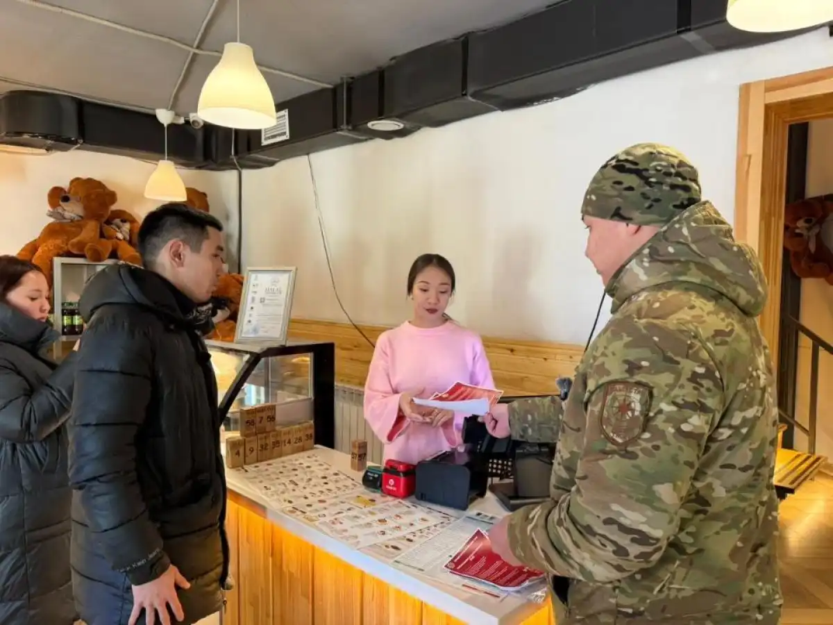 Правила пожарной безопасности напомнили владельцам столичных заведений общепита