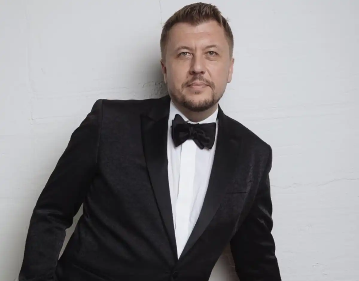 Солист «Астана Опера» Евгений Чайников рассказал о главных достижениях уходящего года