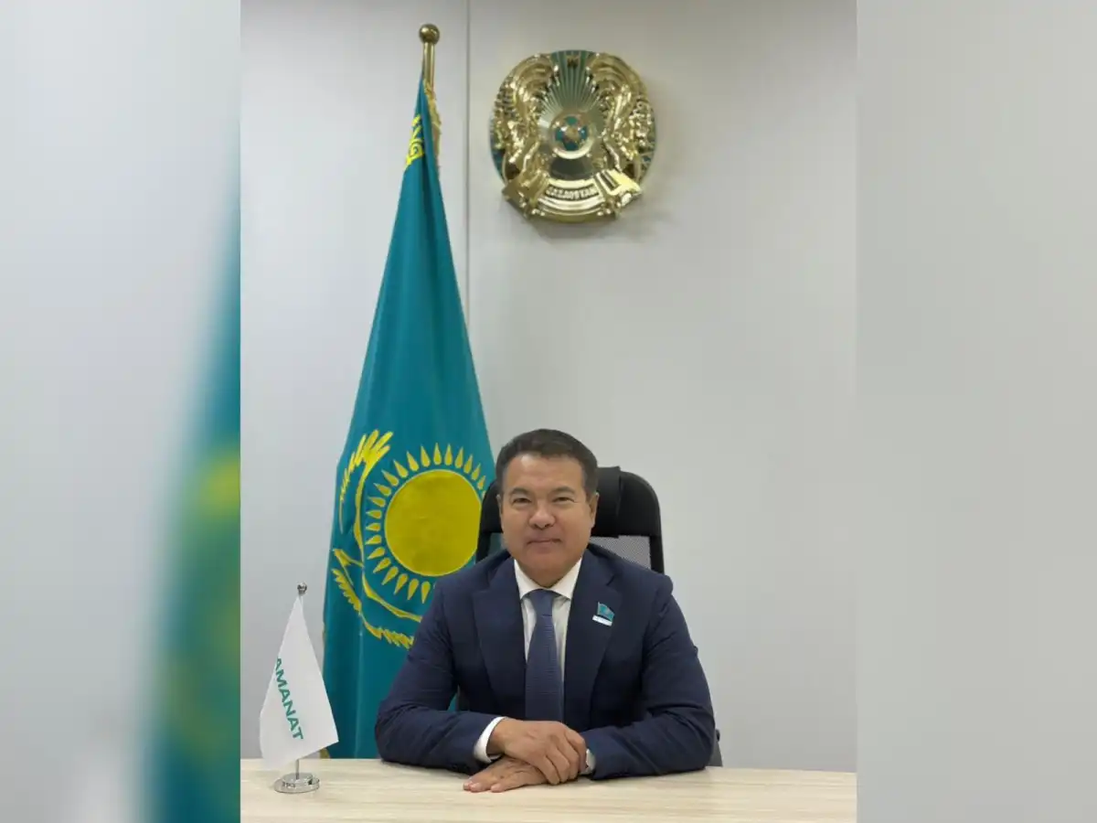 Габит Тажимуратов поздравил астанчан с Новым годом