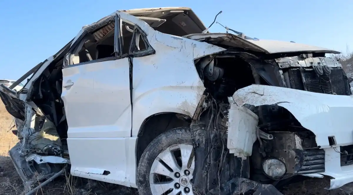 Студенты из Индии погибли в ДТП на трассе под Алматы