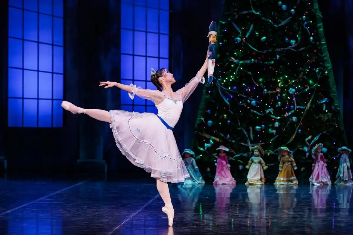 «Щелкунчик» собрал свыше 40 тысяч зрителей на трёх сценах Казахстана