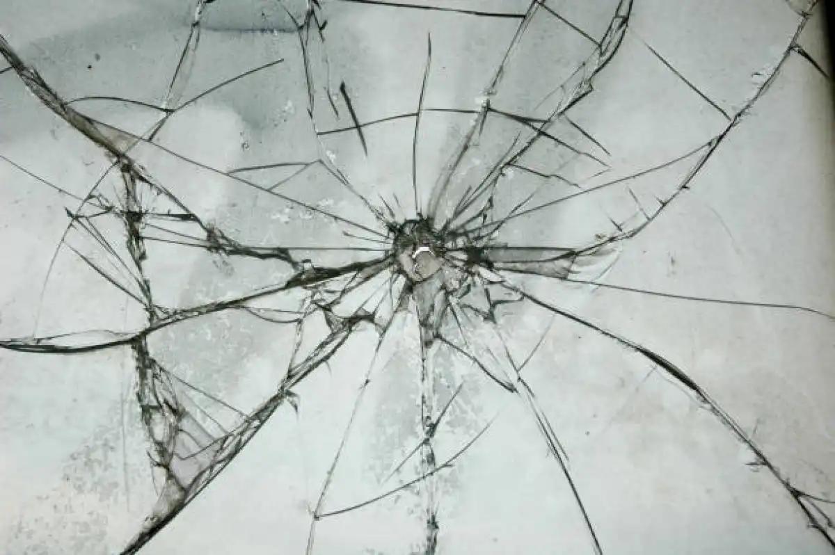 Арест на 10 суток за акт вандализма получил житель Астаны