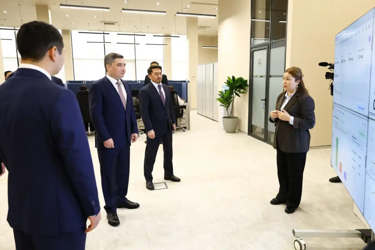 Бектенов ознакомился с ходом разъяснения налоговой реформы