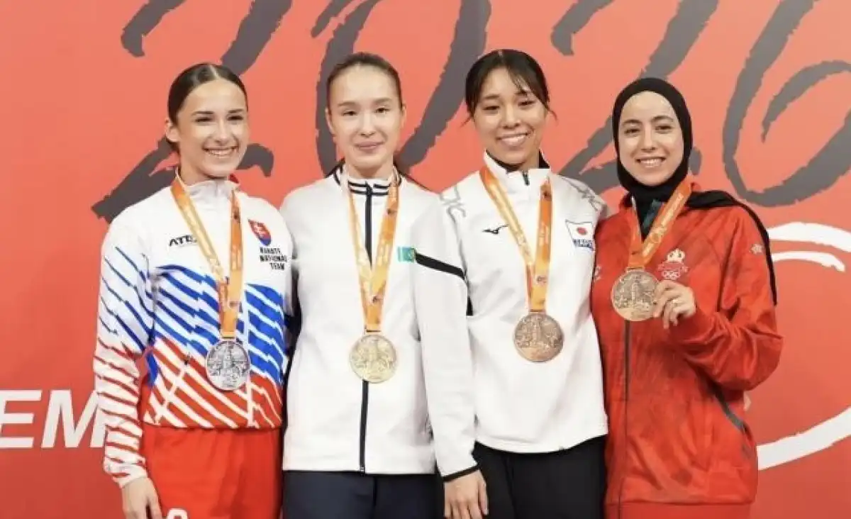 Казахстанские каратисты с двумя золотыми медалями завершили турнир Премьер-лиги в Турции