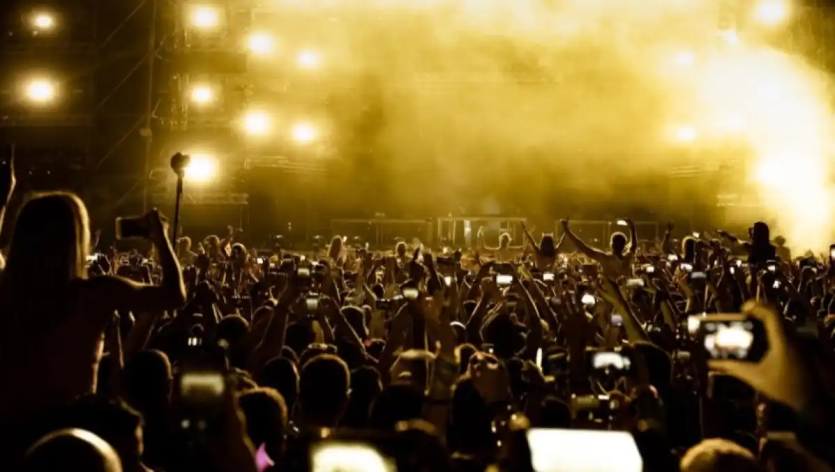 Тимбалэнд, Николь Шерзингер и другие мировые звезды выступят в Казахстане